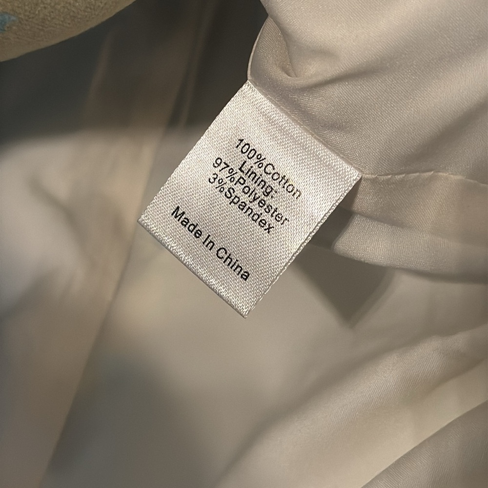Water's Edge Hydrangea Rhoda Tunic Top - Picture 5 of 9